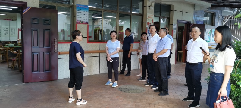 遂甯市河東新區領導莅臨壽樂康參觀考察
